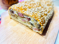 Placinta cu sunca, ciuperci si cascaval