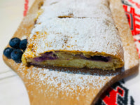 Placinta cu branza, nuci, iaurt si afine