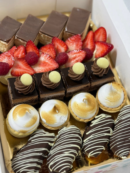 Platou mix miniprajituri